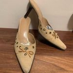 Franco Sarto suede pointed mules cream size 9 Photo 0