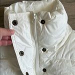 Old Navy  White Puffer Vest Photo 3