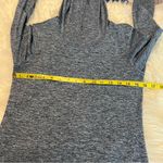 Nike  Hooded Lightweight Athletic Workout Top Woman’s Size XS Blue Black Heather Photo 7