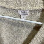 Auden Womens Beige Button Photo 2