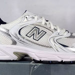 New Balance Women's size 5.5/Mens size 4  530 white blue silver Photo 0