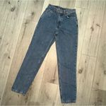 Levi's Vintage Levi’s Slim fit Tapered Leg 512 size 6 jeans Photo 0