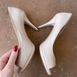 Enzo Angiolini leather cream heels sz 7.5 Photo 3