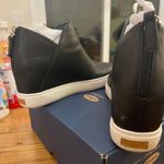 Dr. Scholls Wedges Photo 3