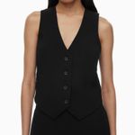 Aritzia  Deniro Vest Photo 3