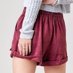 NWT Francesca’s Tara Faux Suede Cuffed Shorts Burgundy High Waisted Pockets SZ L Size L Photo 3