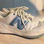 New Balance Women's Size 9.5 FuelCell 996v5 White Navy Women's Tennis Running Photo 0