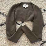 Pistola Jolene Shrug in
Vineyard Photo 3