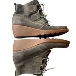 Sorel  Toronto Boots Green Suede Lace Up Wedge Ankle Booties Waterproof Women 8.5 Photo 1