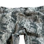 CAbi ‎ size 6 jeans Photo 6