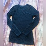 BCBGMAXAZRIA Women’s  Sequins Black Long Sleeve Top Size S Photo 3