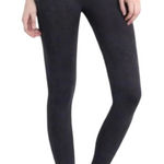 NIKIBIKI 🦎Classic High Waist Leggings🌵 Photo 0