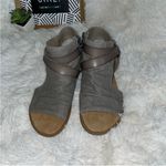 blowfish Malibu Gladiator Sandal Gray Size 6 side zipper casual open toe shoes Photo 4