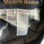 Tommy Bahama  Women’s Bootcut Jeans Size 27x33 Photo 9