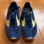 Brooks  Vanguard sneakers in navy blue suede with gold accents size 7 Photo 1