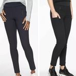 Athleta Headlands Hybrid High Rise Size 2 Cargo Tight Leggings, Peat Hiking Photo 1