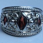 Beautiful Women's Sterling Silver Garnet Ring, Birthstone Jewelry, Size 6 Red Photo 0
