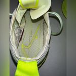 Nike  Women’s Neon Green Zoom Double Stacked Sneakers size 8 Photo 8