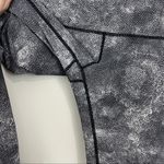 Lululemon  Wunder Under Pant III Diffusion White Black Printed Legging Photo 4