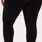 Torrid NWT  Premium Sky High Skinny Jean in Destructed Black - Size 18 Tall Photo 1