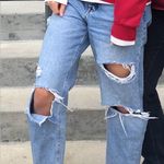 Forever 21 Lightwash distressed jeans Photo 3
