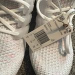 Adidas New  Ultraboost 4.0 White Pink women’s sz 9.5 Photo 8