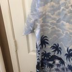 FINAL MARKDOWN Denver Hayes scrub top large Photo 1