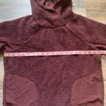 Nike  Women’s Maroon Sherpa Therma Fleece Training Hoodie S Photo 2