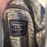Abercrombie & Fitch  - Pullover Hoodie Photo 1