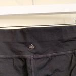 prAna  Black Athletic Capri Leggings Size Medium Photo 3