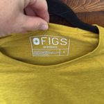 FIGS Seamless Brown Yellow Long Sleeve Fitted Tee, Size S Photo 1