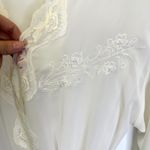 Vintage Expressions by California Dynasty Lace Trim Chiffon Robe Cream‎ Size M Size M Photo 3