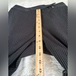 Sport Haley women Capri Pants in Black and White Size 8 Photo 13