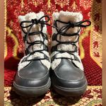 Sorel  boots women’s explore joan cozy size. 9 Photo 1
