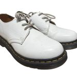 Dr. Martens Croc Embossed Low Top Lace Up Shoes Size 7 Photo 2