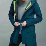 Lululemon Rain or Shine Jacket Size 4 Rain Coat Trench $248 Glyde 2 Jackets Photo 0