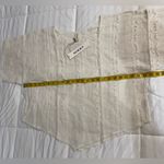 WOMEN CASUAL TOP IN CREAM, CREW NECK WITH V Photo 4