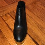 Kenneth Cole Reaction women’s size 6 leather back zip up ankle boots Photo 1