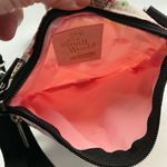 LeSportsac A Rare HTF Vintage  It’s A Small World Crossbody Handbag+ Zip Pouch Photo 4