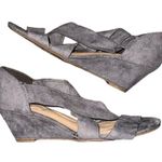dexflex comfort  gray suede strappy wedges Photo 2