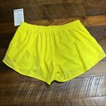 Lululemon  original Hotty Hot Sonic Yellow Shorts Size 12 Photo 3