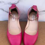 Valentino Garavani Valentino Tango fuchsia leather ankle strap block heel pumps size IT 35 Photo 2