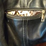 Large Hobo Style Black Handbag Photo 3