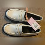 Wild Fable NWT Women's Cream White Faux Leather Platform Penny Loafers Photo 4