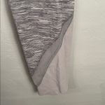 Lululemon  Gray leggings with scalloped bottom Photo 1