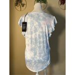 Chaser NWT!  Blue White Pink Tie Dye Sunsets Cocktails Dream Flutter Sleeve Tee M Photo 1