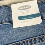 Old Navy NWT Denim Shorts Womens 0 Medium Wash Distressed Raw Hem Semi Fitted Photo 3