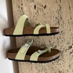 Birkenstock NWOB  MAYARI SANDALS Nubuck Leather - Faded Lime. EU 39. MSRP $139 Photo 16