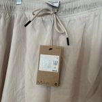 Nike Tan Loose Fit Mid Rise Windbreaker Crops Size 1X Photo 8
