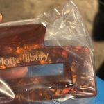 Charlotte Tilbury Claw Clip Photo 2